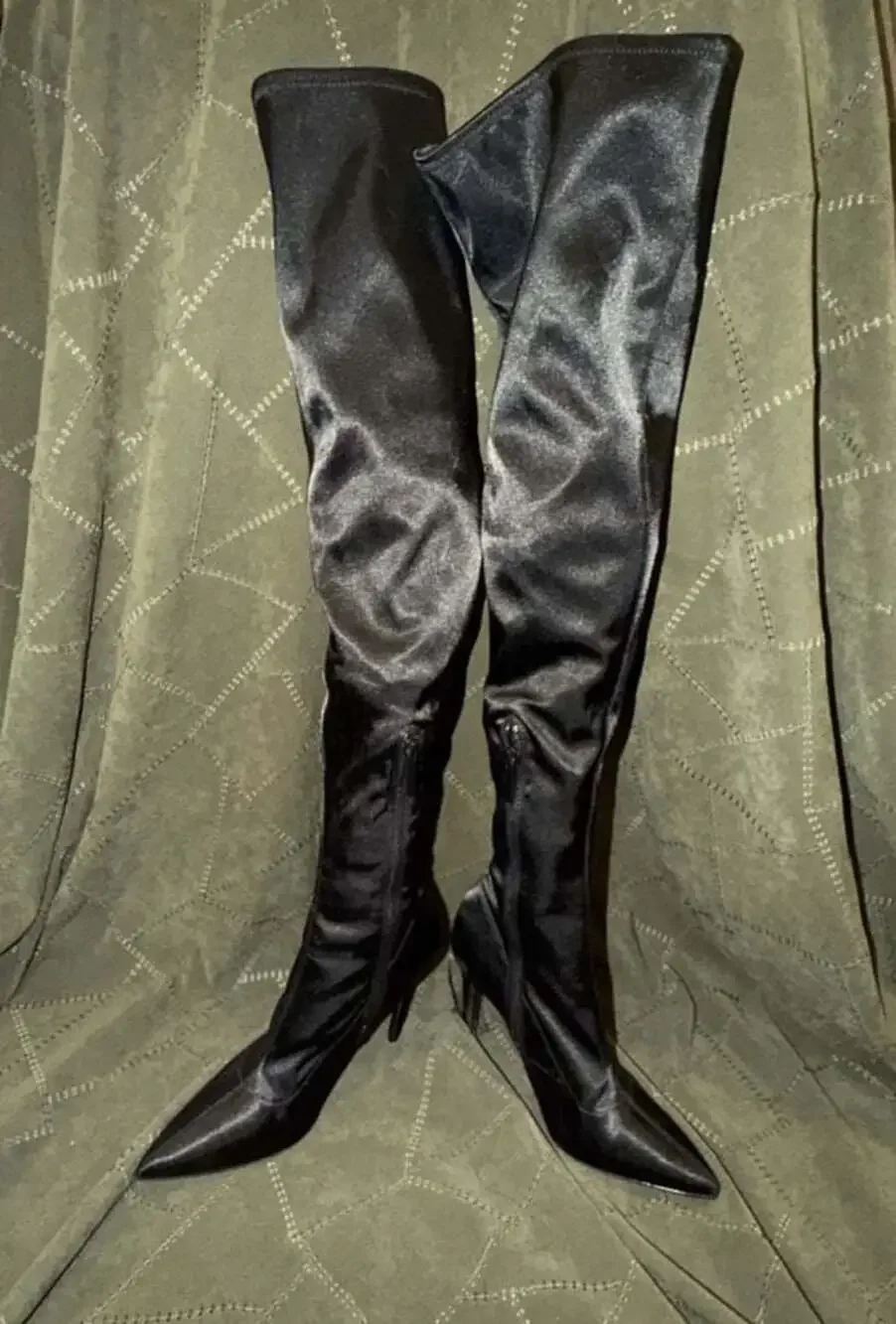 Kendall & Kylie black satin